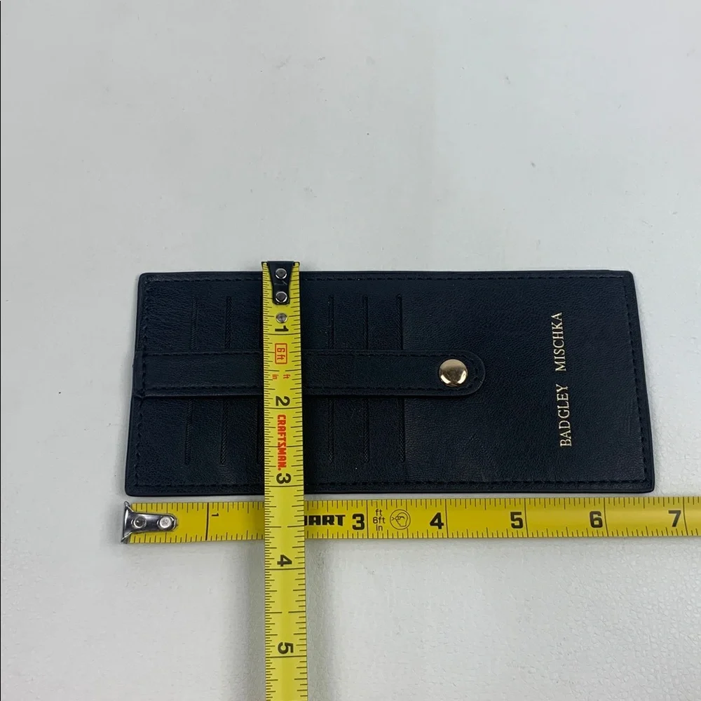 Badgley Mischka black Leather Slim Card holder wallet & Gold button Accent NEW